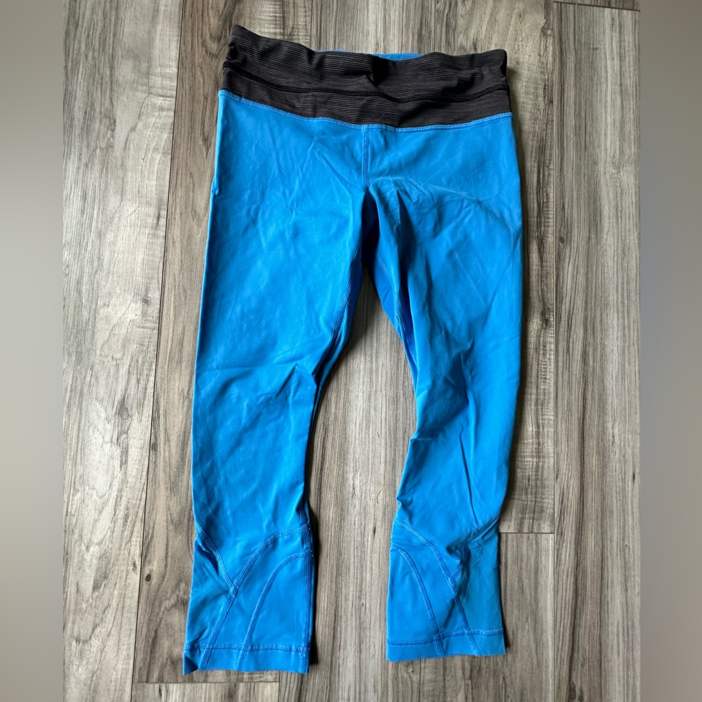 Lululemon-Run: Inspire Crop Power Luxtreme Leggings In Blue And Black Size 8